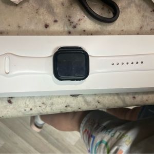 COPY - COPY - Apple Watch 7 series barely used